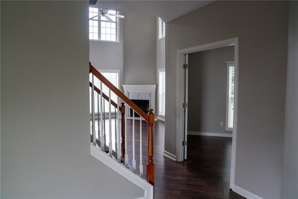 2894 State Ct - Photo 5 of 20