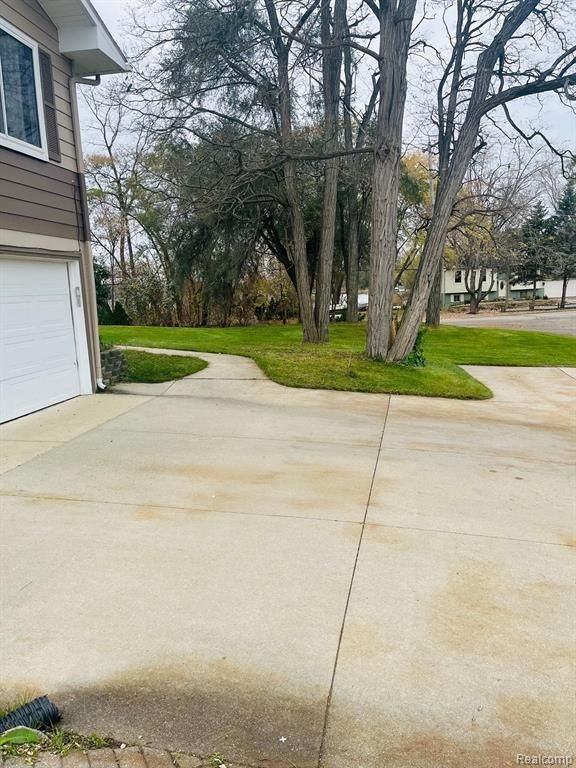 2570 Loon Lake Rd - Photo 3 of 19