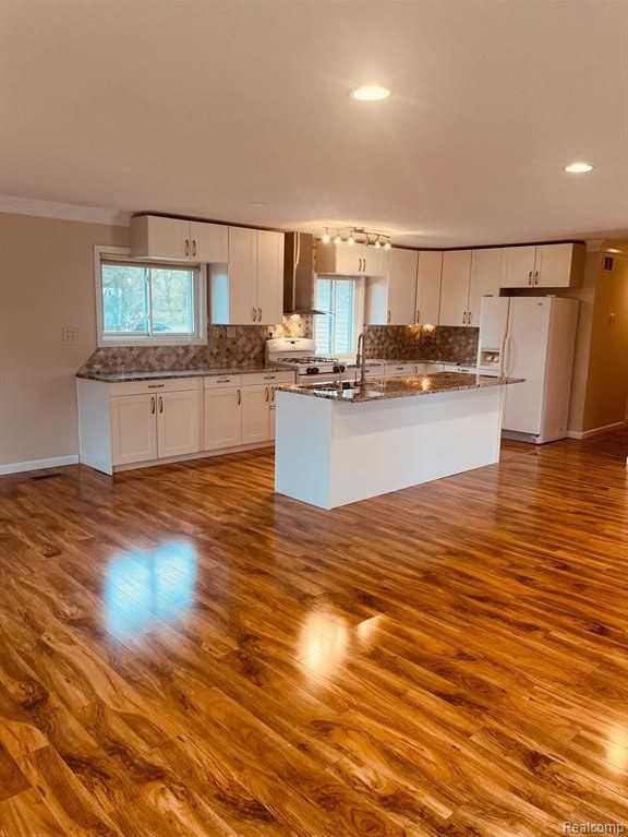 2570 Loon Lake Rd - Photo 6 of 19