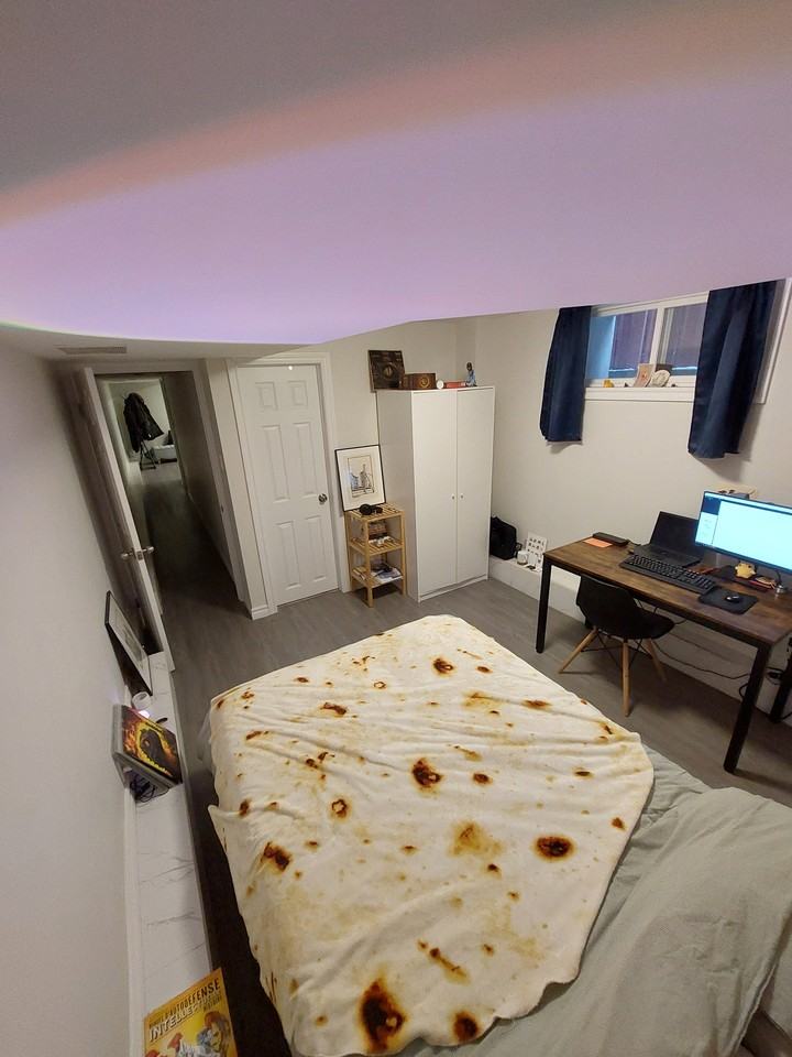 2 Bedroom 2 Ensuite Bathroom Unit near College St and Spadina for Rent - Photo 6 of 15