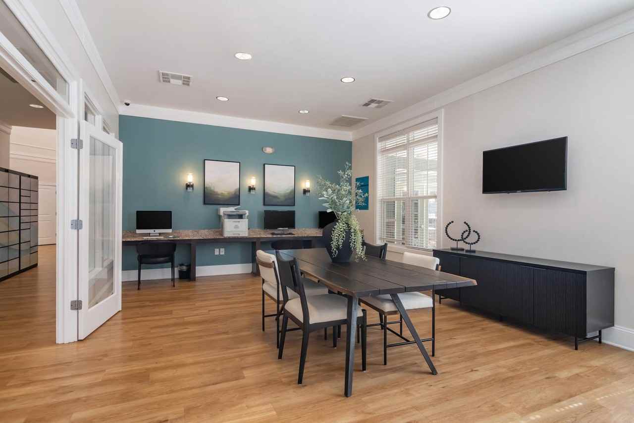 Hawthorne at the Summit - Photo 7 of 36