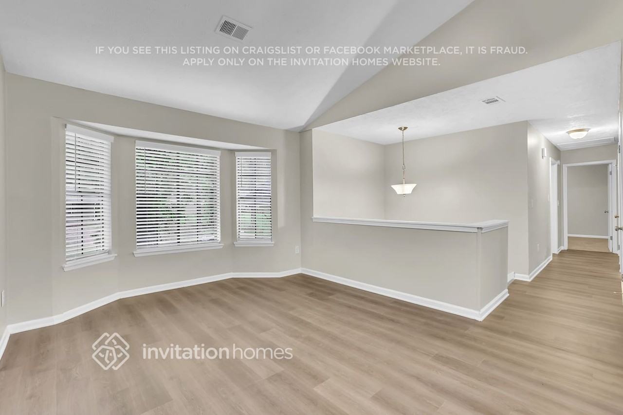 2483 Newgate Dr - Photo 3 of 22