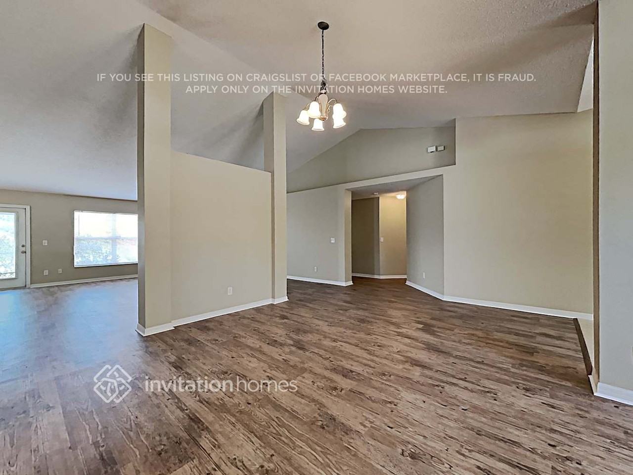 1266 N Ridge Blvd - Photo 6 of 25