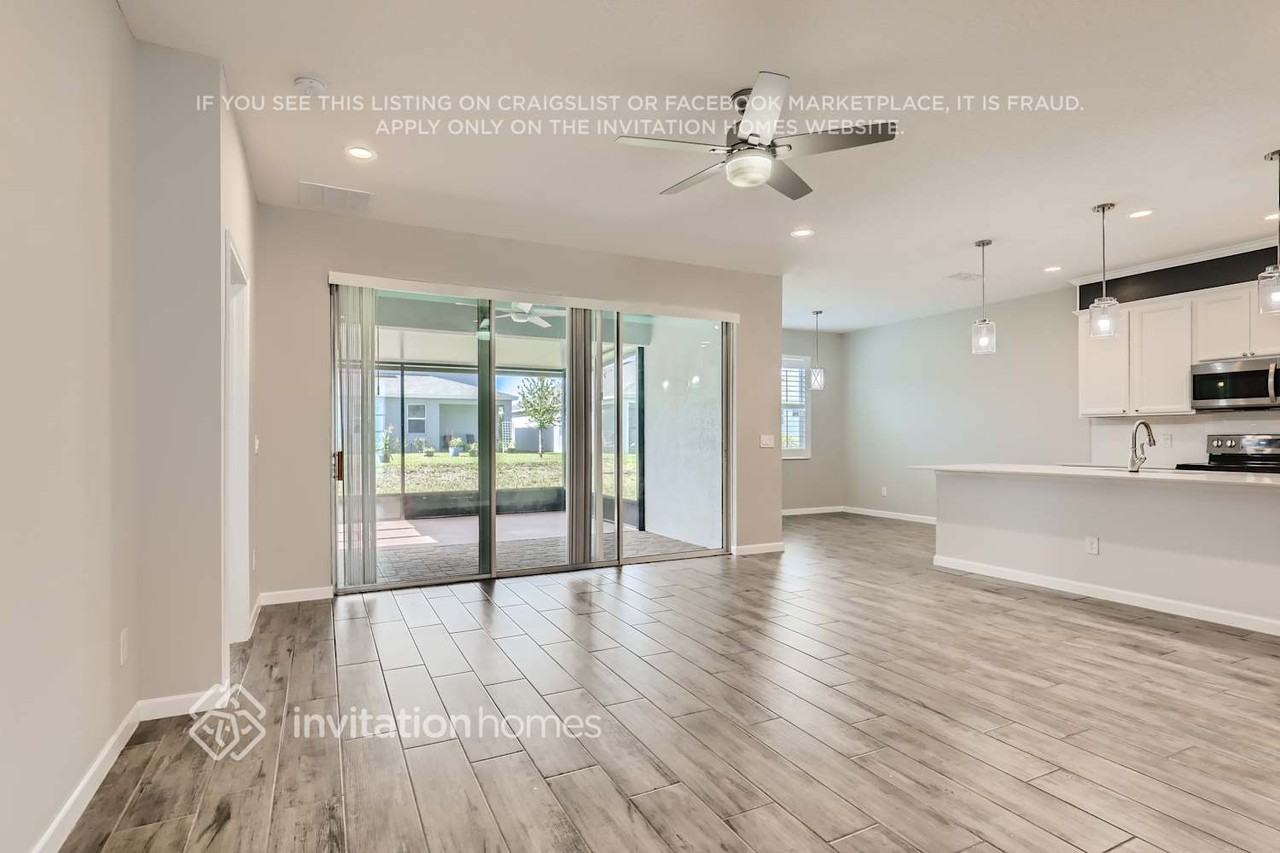 1132 Hendon Loop - Photo 3 of 24