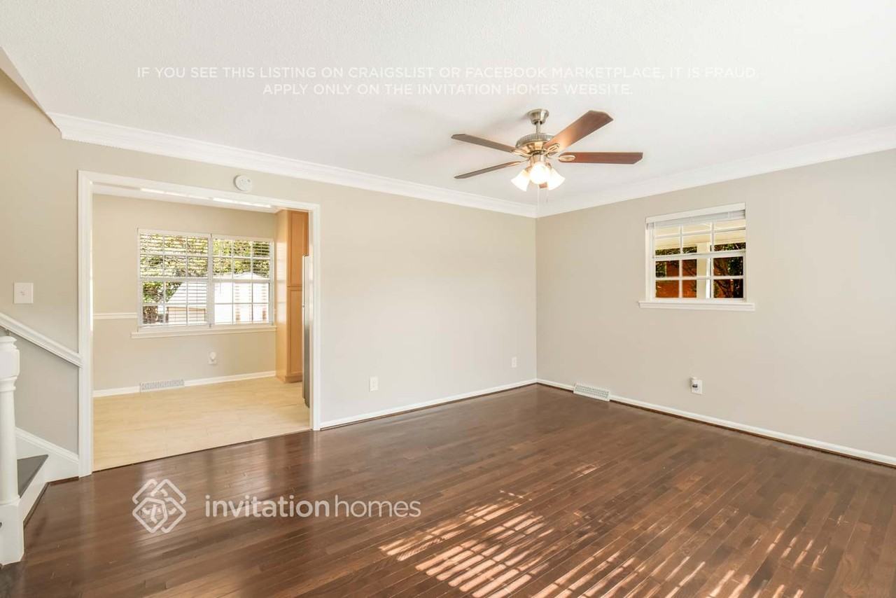 112 Rockledge Dr - Photo 5 of 24