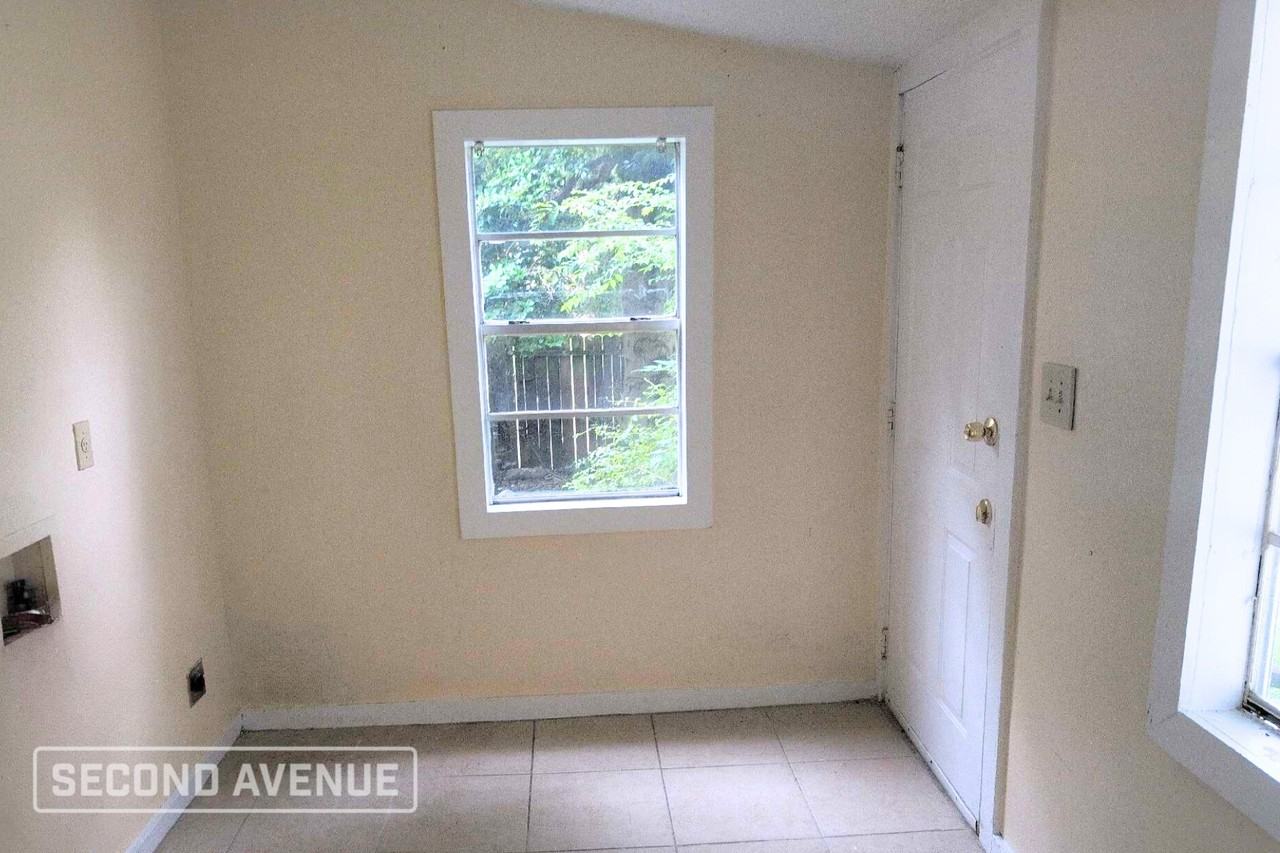 2551 Arlington Ave - Photo 5 of 12