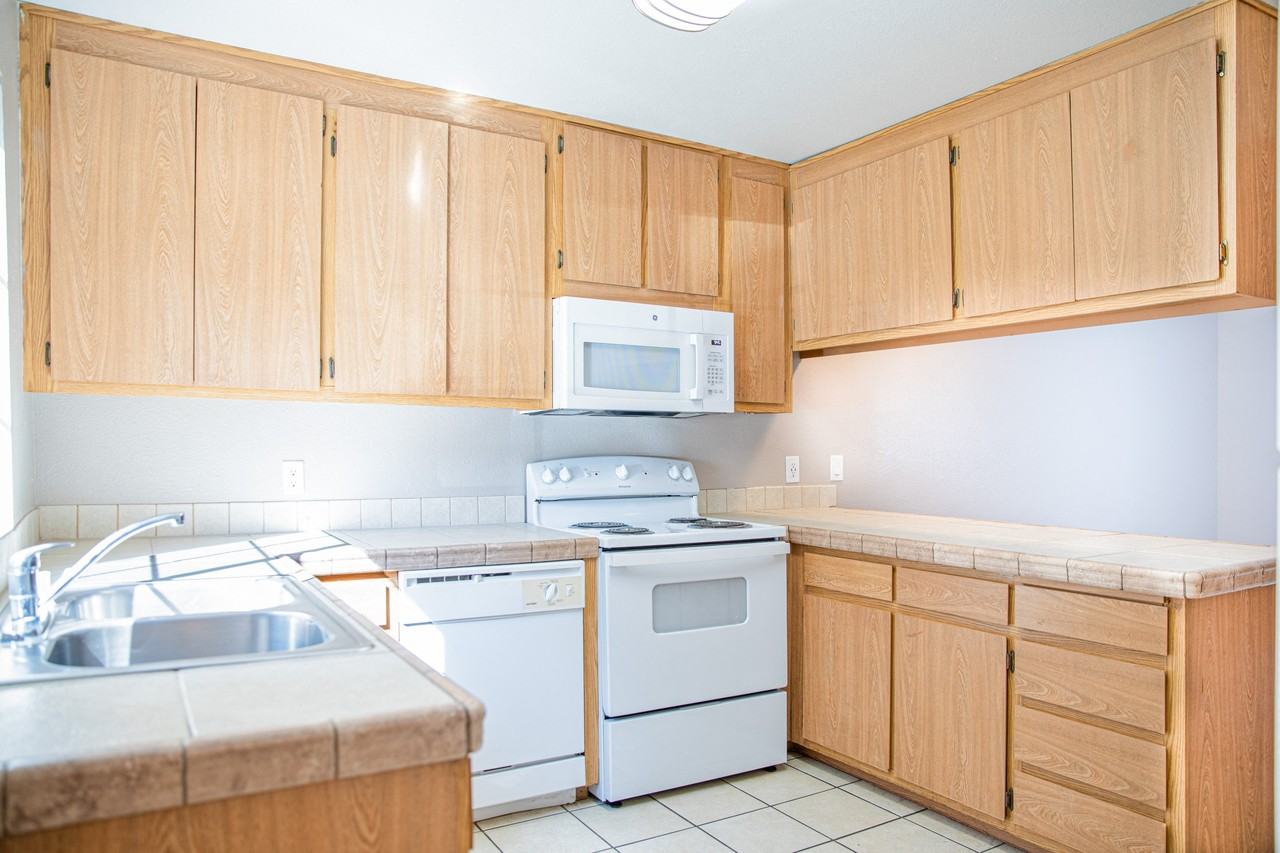 Pomona Townhomes - Photo 2 of 20