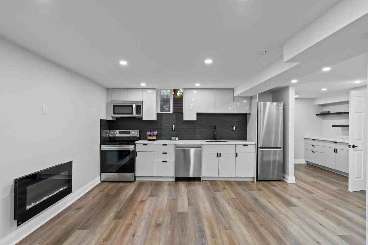 515 Cardiff Drive - Photo 3 of 14