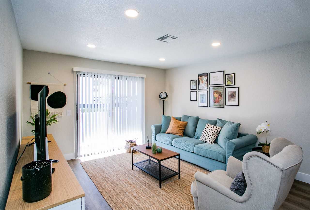 Haven at Lone Mountain - Photo 5 of 36