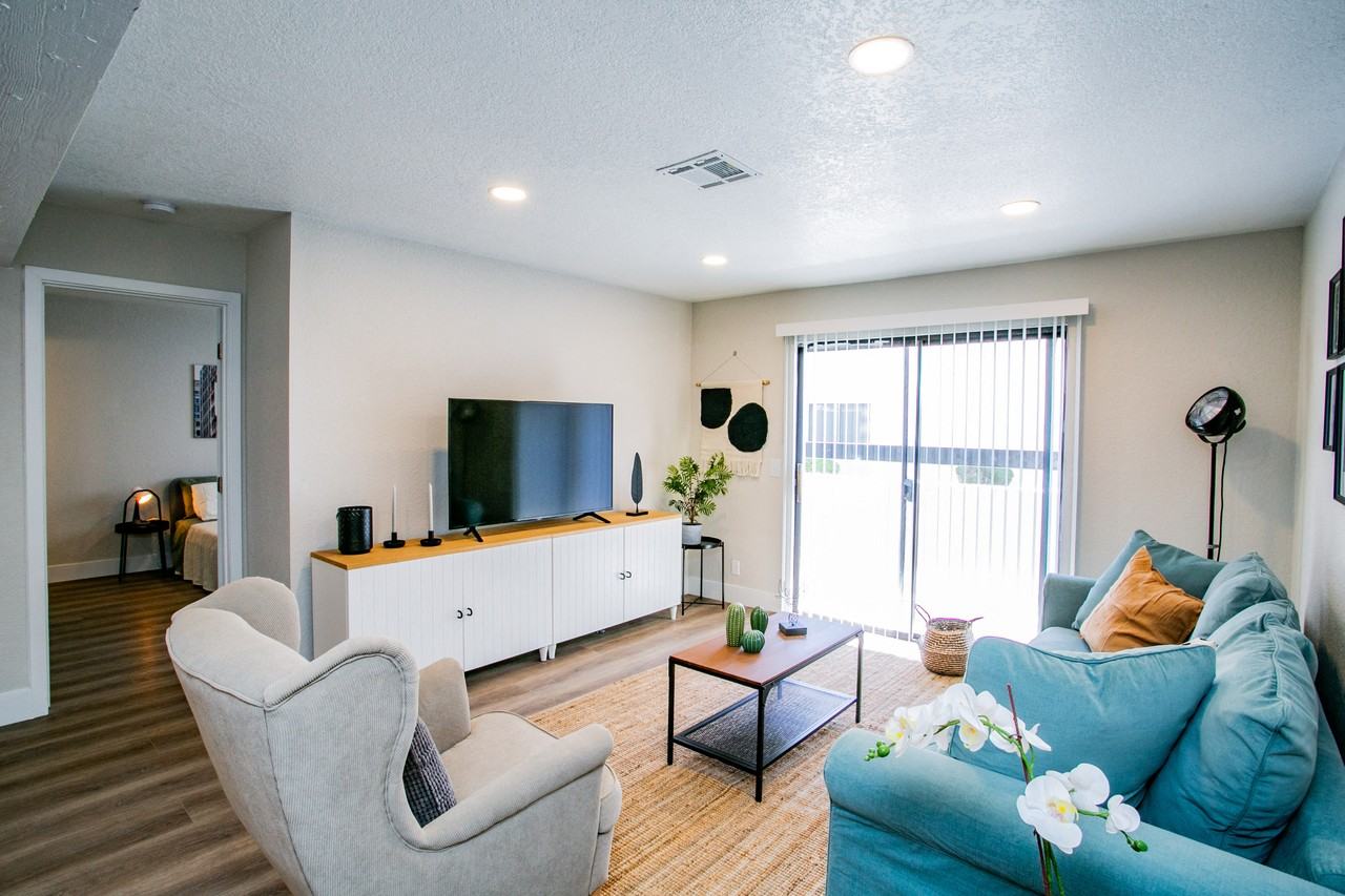 Haven at Lone Mountain - Photo 6 of 36