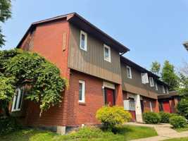 featured image of 703 W College Ave