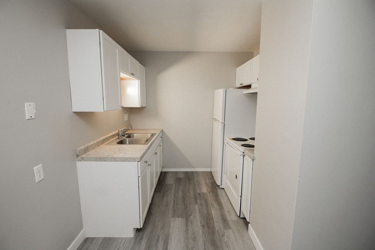 6 Flats Apartments - Photo 4 of 24