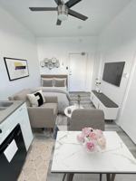 featured image of 231 W 27th St