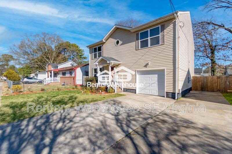 2426 Birch St - Photo 3 of 37