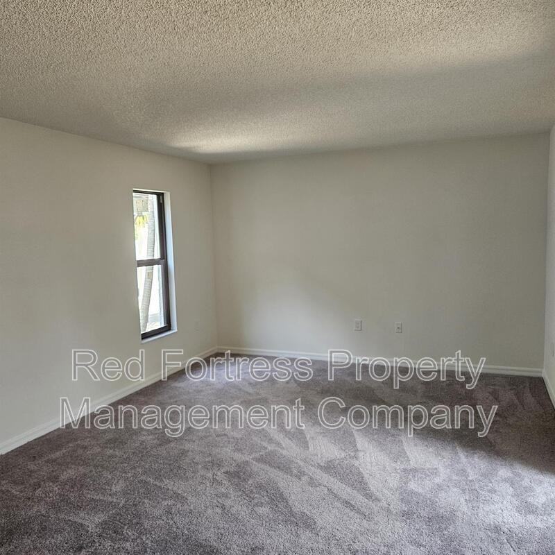 6300 Sugar Bush Lane #1 - Photo 4 of 7