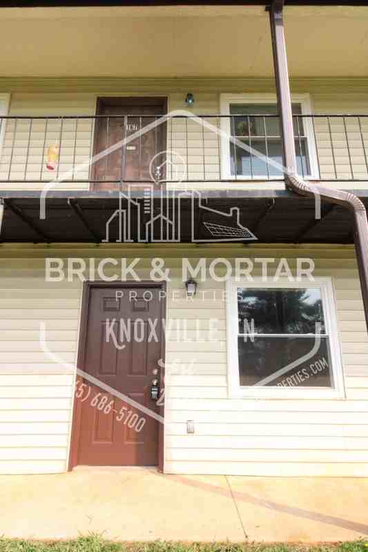 165 Tallent Way - Photo 2 of 28