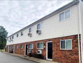 1808 Williamsburg Rd #4 - Photo 1 of 1