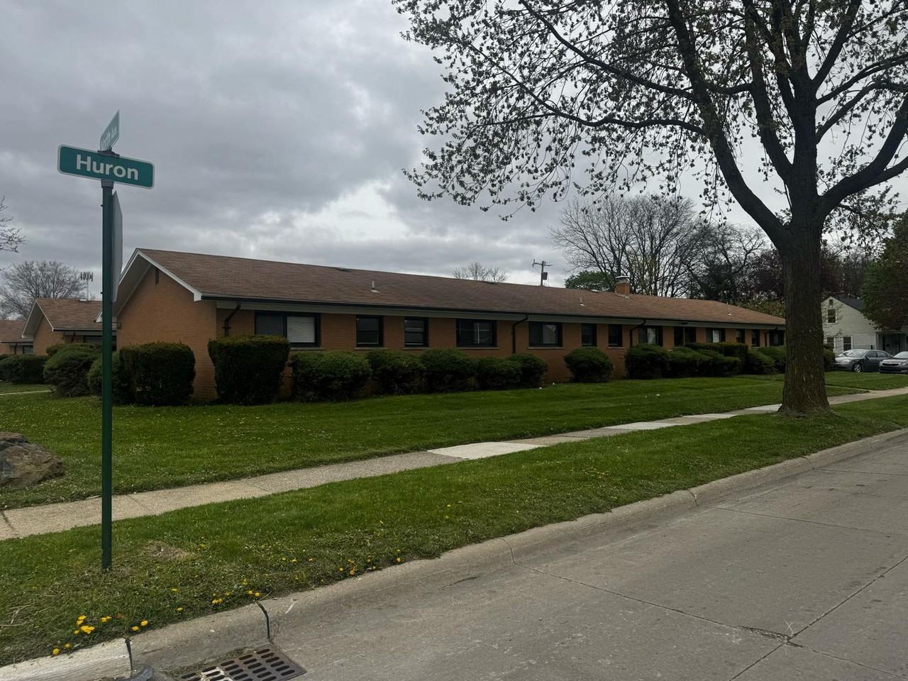 ONE11 RESIDENCES - Photo 2 of 3