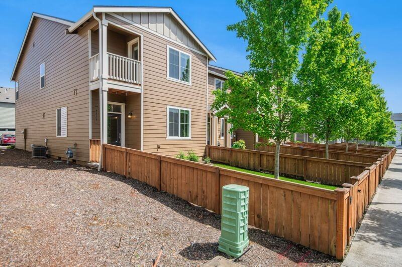 7119 Ne 152nd Pl - Photo 3 of 32