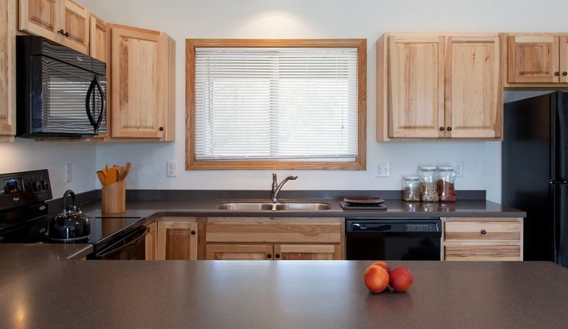 955 70th Ave - Photo 6 of 12