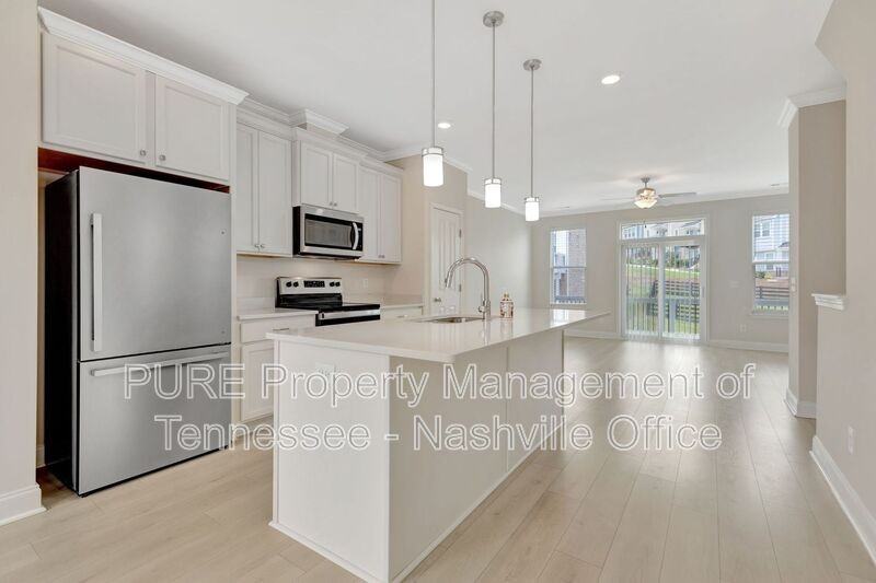 3314 Tasker Dr - Photo 4 of 35
