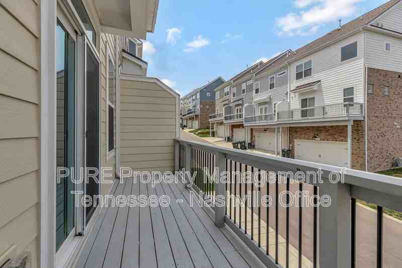 3314 Tasker Dr - Photo 2 of 36