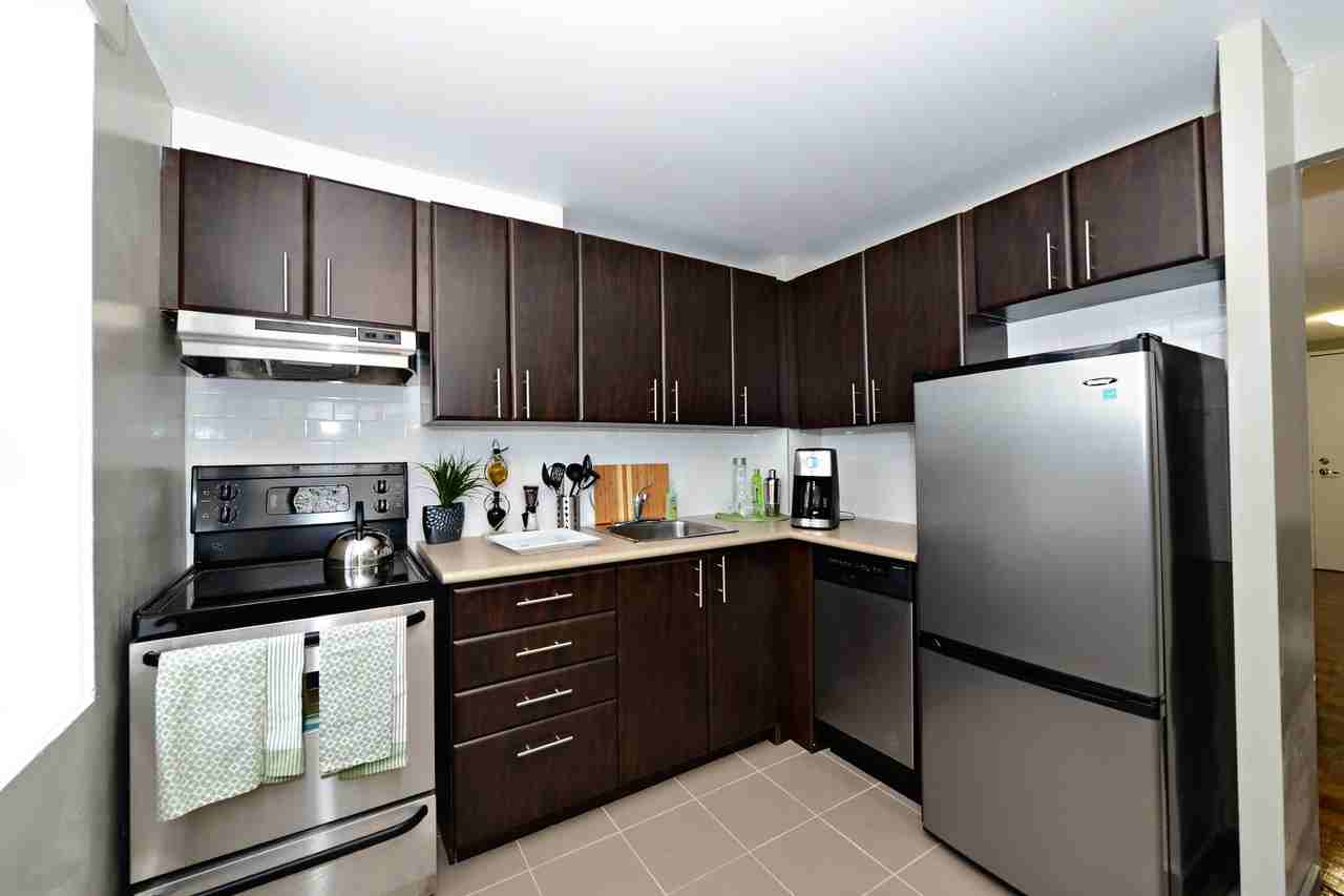 2861 Baycrest Drive (HG 5) - Photo 2 of 4