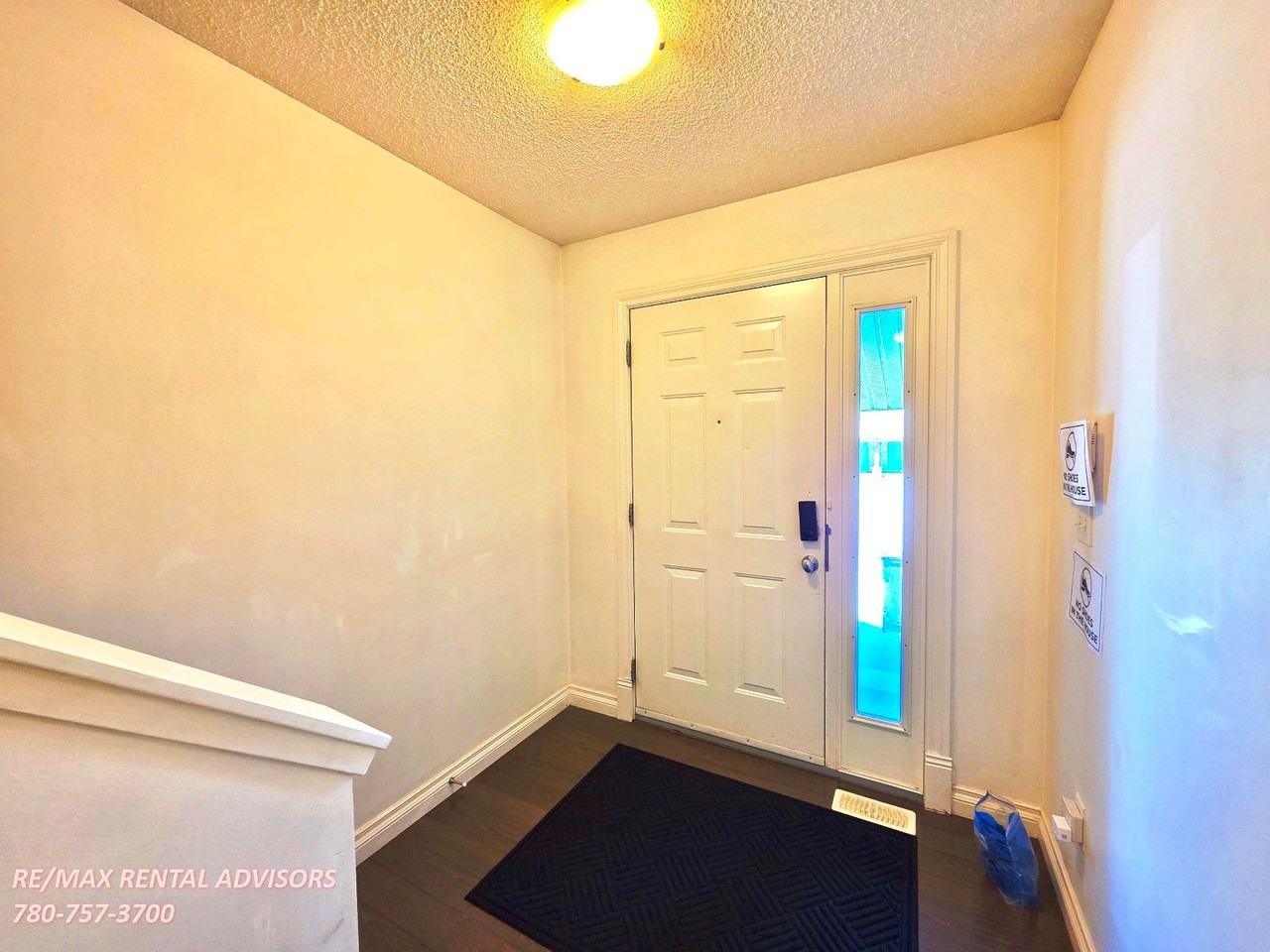 12050 17 Ave Sw - Photo 2 of 23