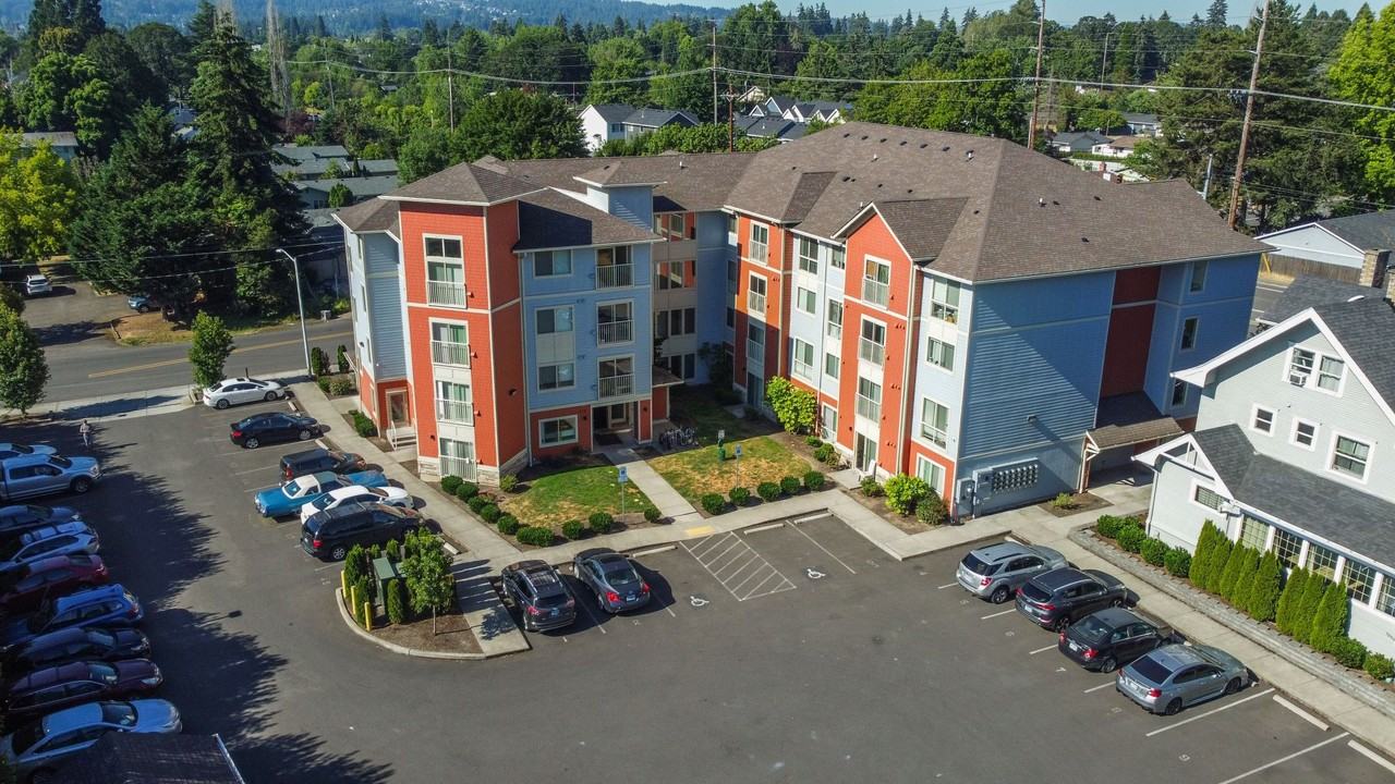 Blanton Commons - Photo 3 of 38