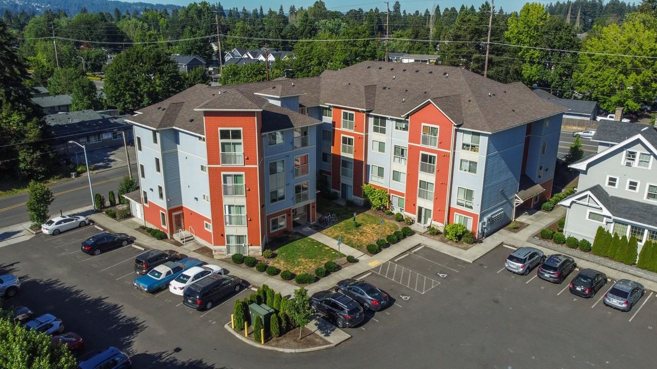 Blanton Commons - Photo 5 of 38