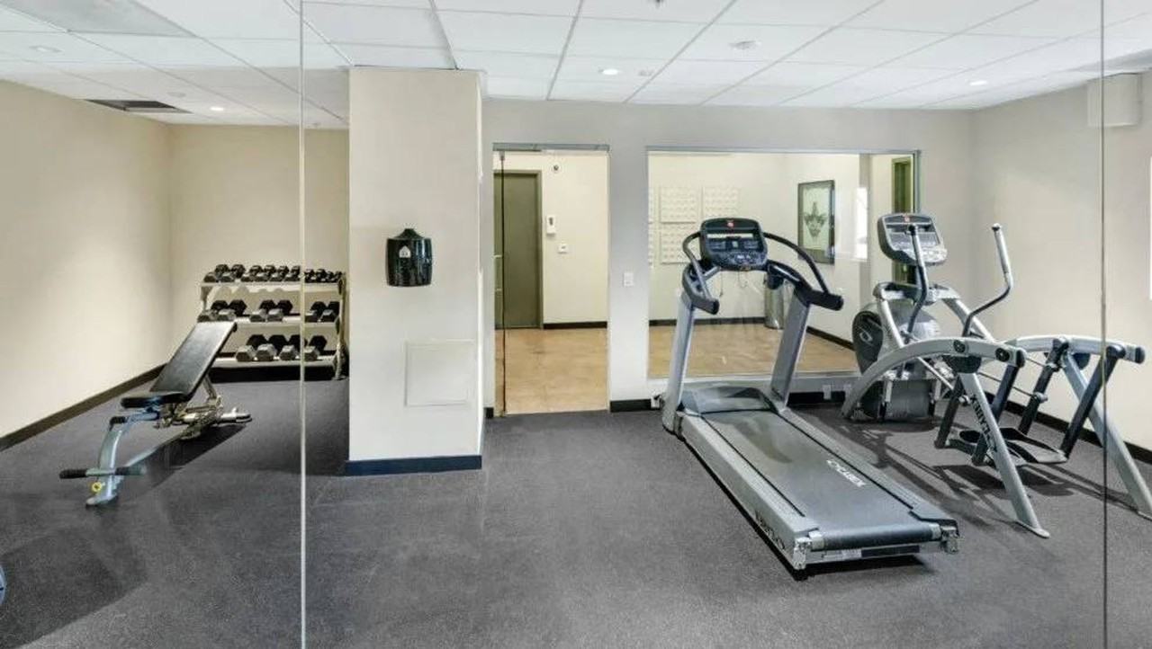 Glendale's Hidden Little Gem! - Photo 2 of 50