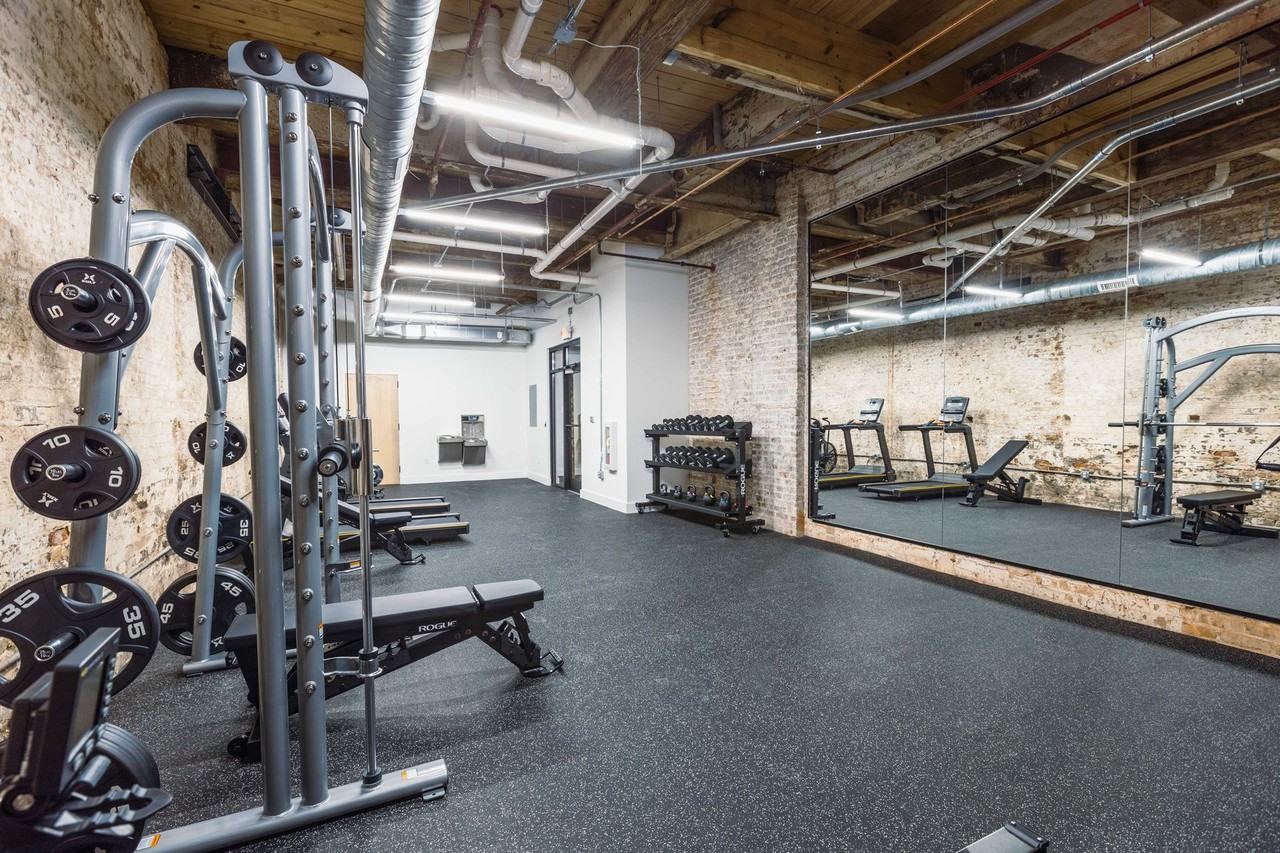 Lofts At Abrams Fixtures - Photo 2 of 17