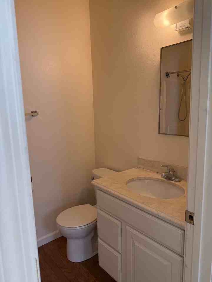 Vancouver Ave. - Photo 7 of 17