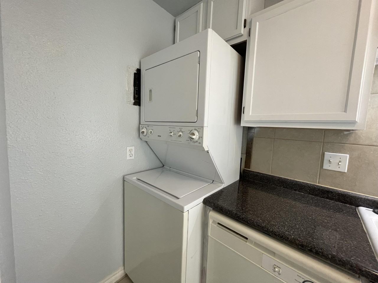 1103 Northwest Carroll Drive - Photo 6 of 15