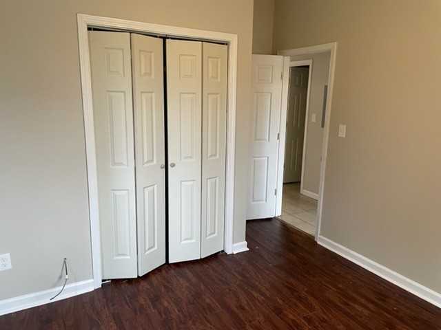 Golf View Apartments - Photo 6 of 40