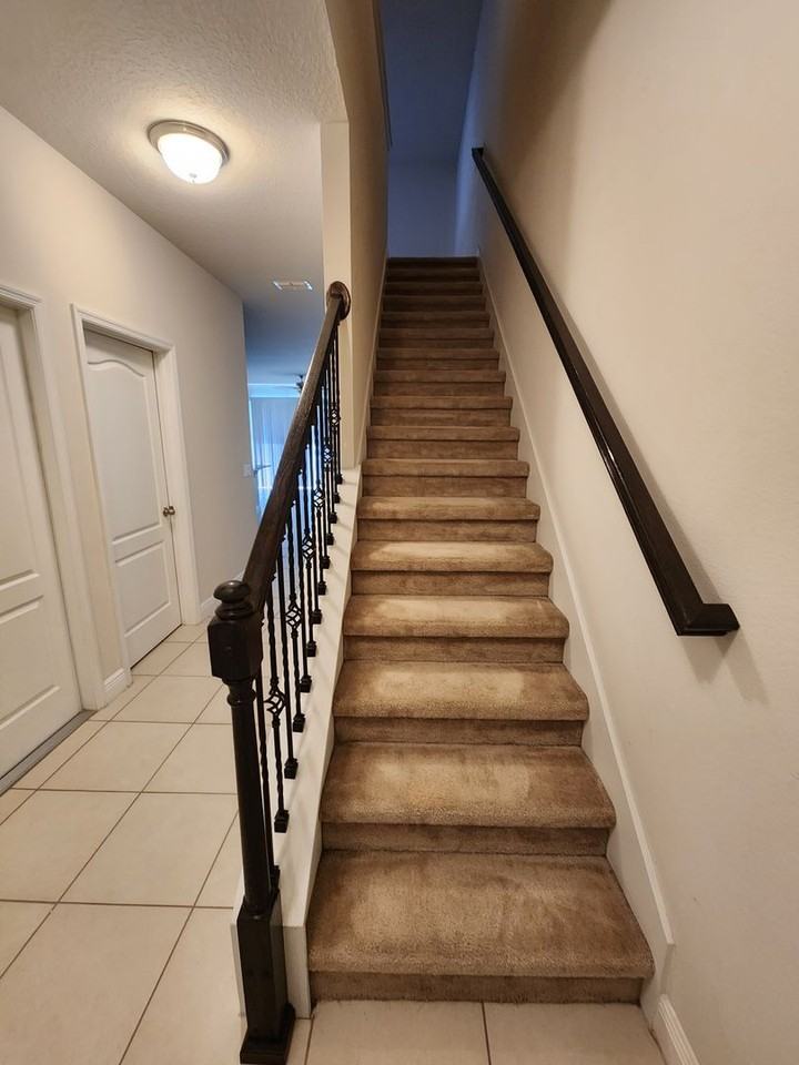 53 Mayo Ct - Photo 2 of 38