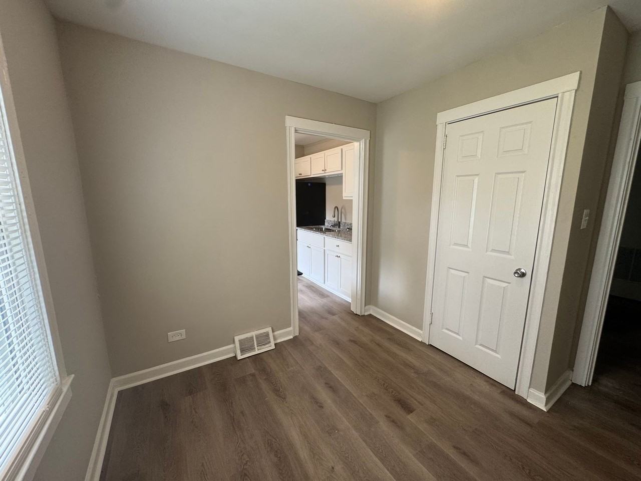 1525 Fairfax Rd - Photo 5 of 7