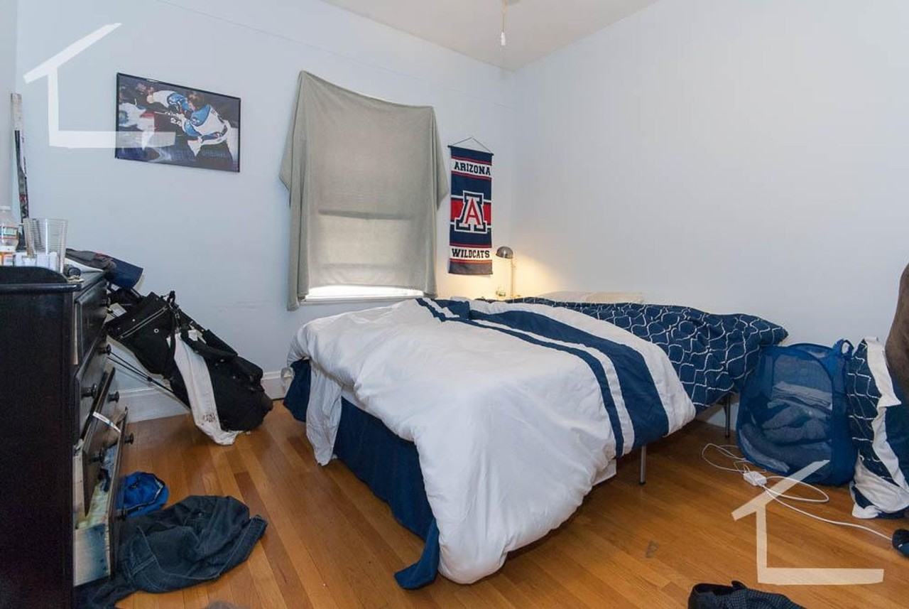 1312 Commonwealth Ave - Photo 3 of 7