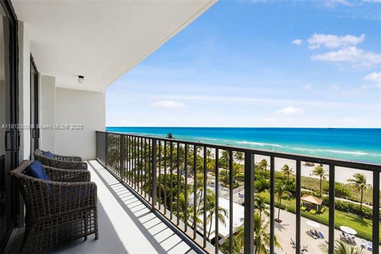 2625 2625 Collins Ave appt 907 - Photo 3 of 50