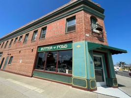 featured image of 2110-2126 2110-2126 Thompson Blvd & 275-287 San Clemente St.