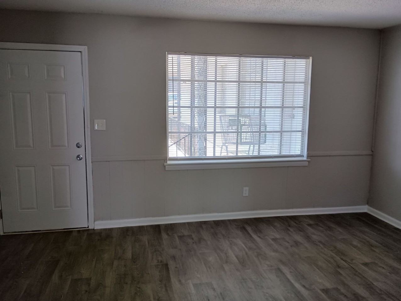 1805 Polly Reed Court - Photo 2 of 15