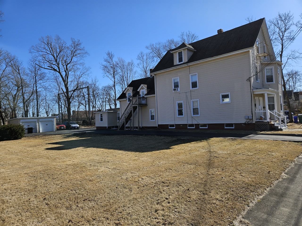 02703 Hope Street (21) - Photo 3 of 28