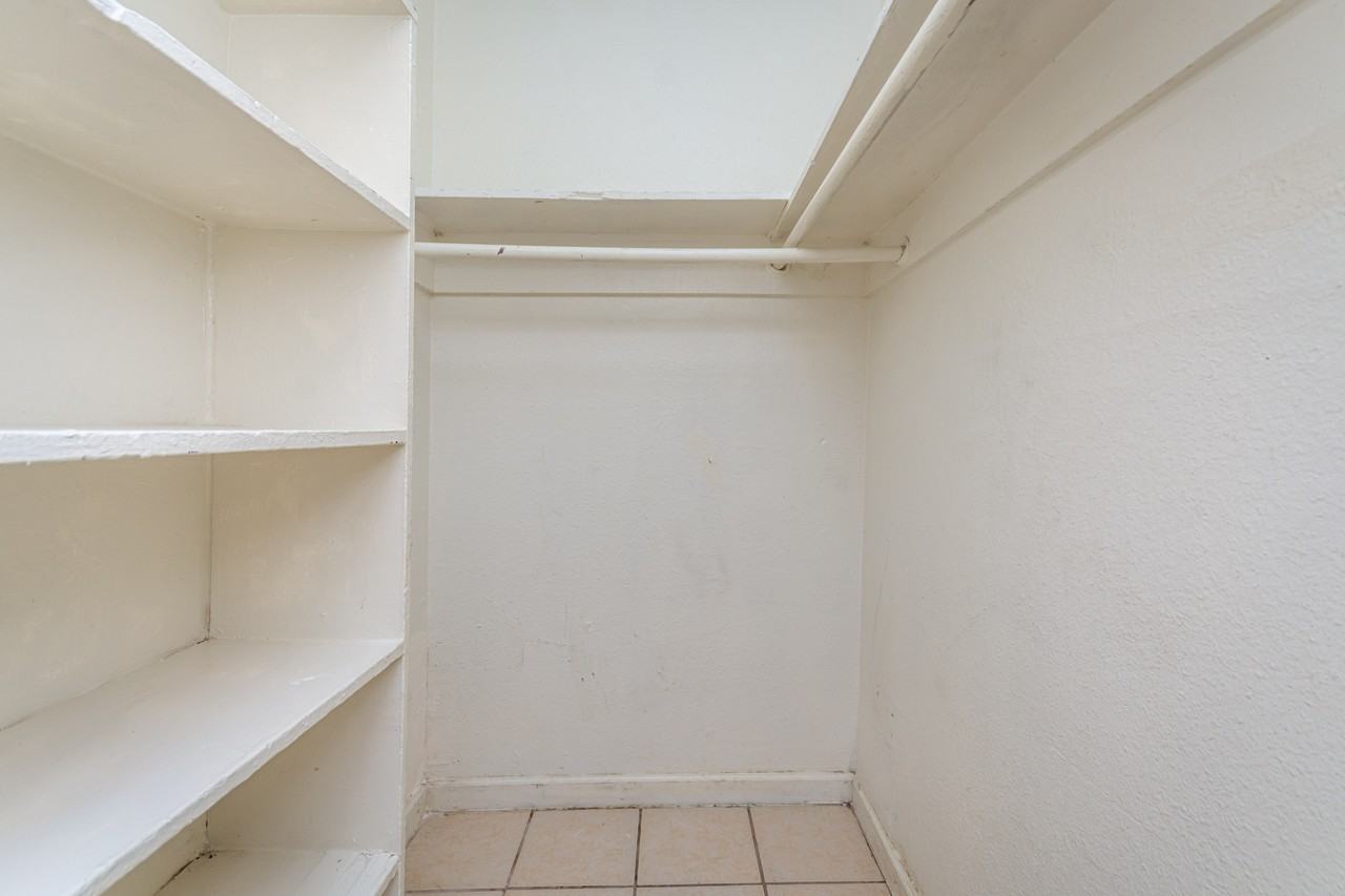 Traction B - Photo 7 of 10