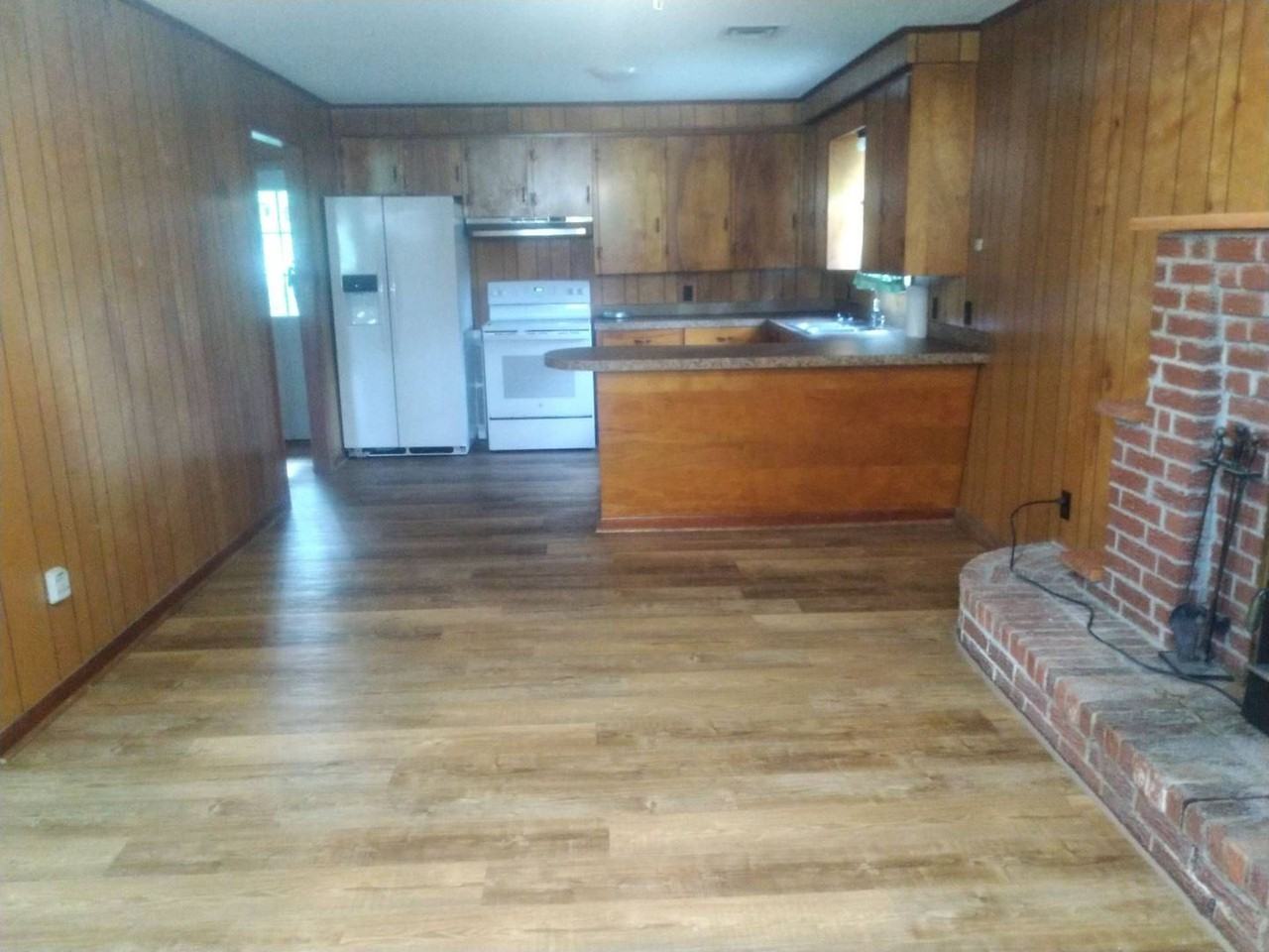 1261 Mitchell Harper Rd - Photo 4 of 11