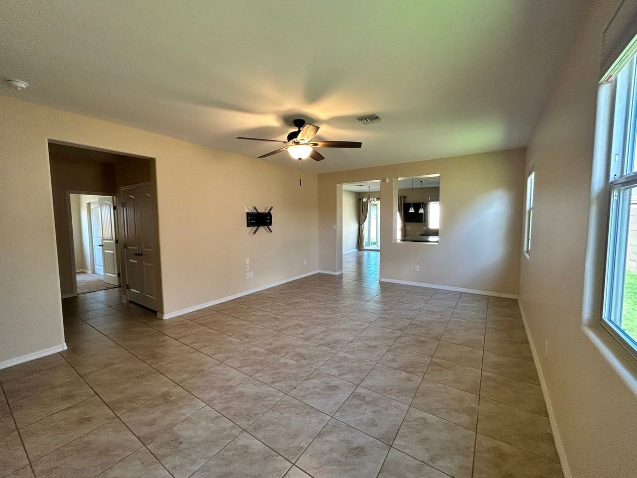 6706 E 35th Rd - Photo 3 of 31