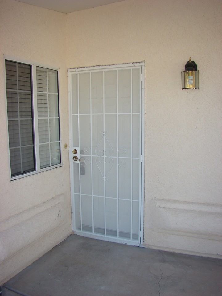 191 Olive Ln - Photo 3 of 24