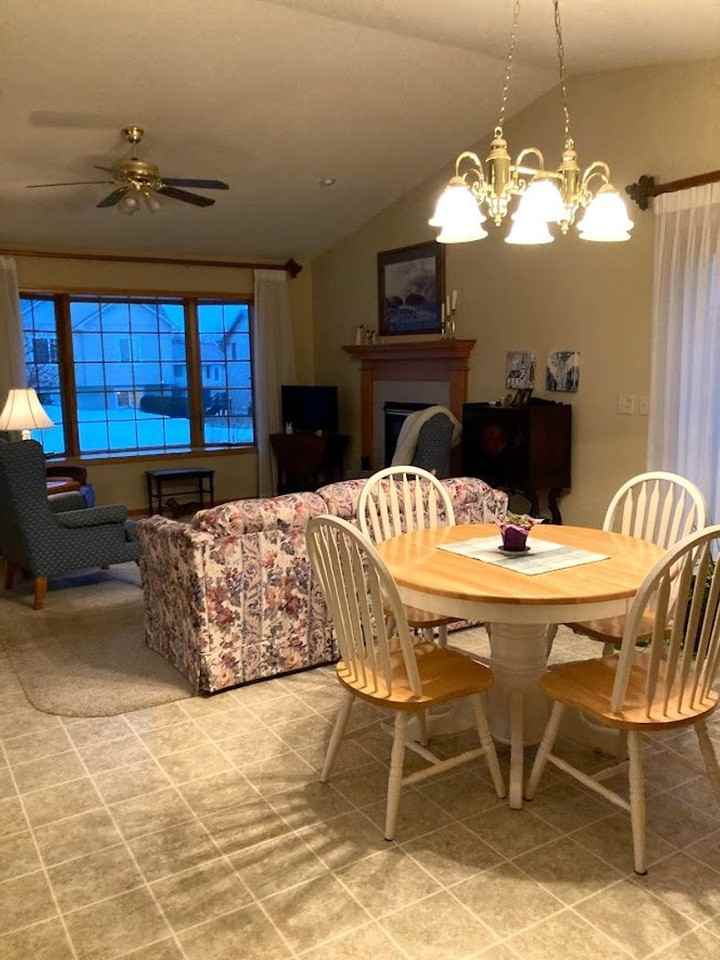 1619 Covey Dr - Photo 5 of 45