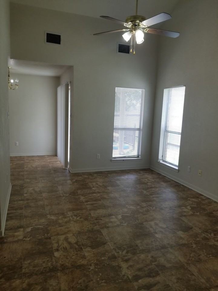 2608 Tortuga Ln - Photo 3 of 29