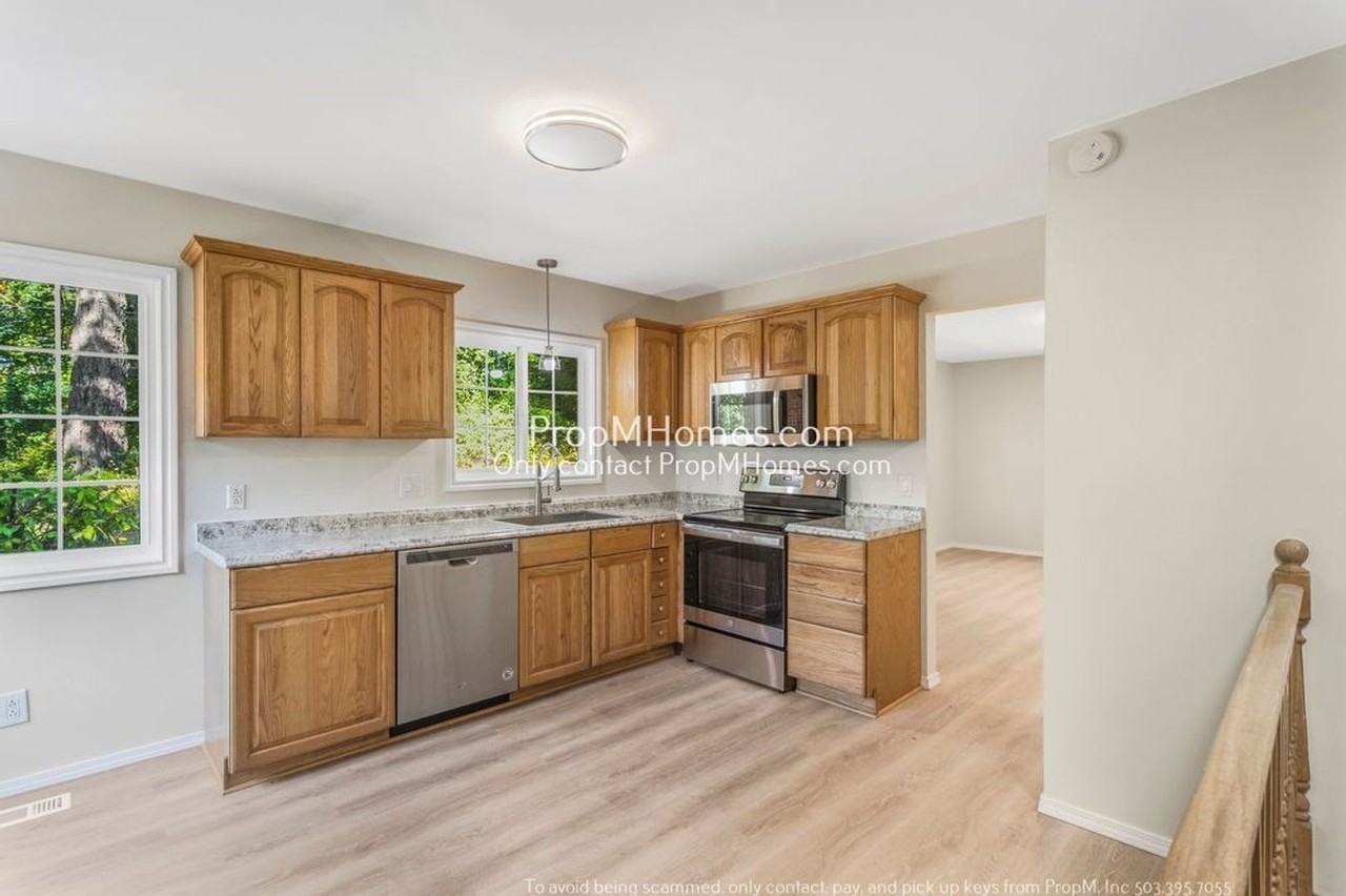5322 Sw Coronado St - Photo 5 of 18