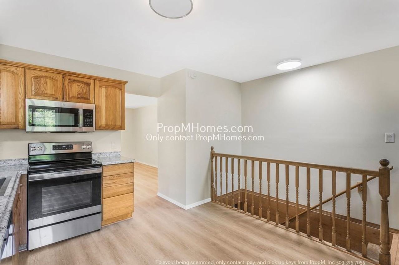 5322 Sw Coronado St - Photo 6 of 18